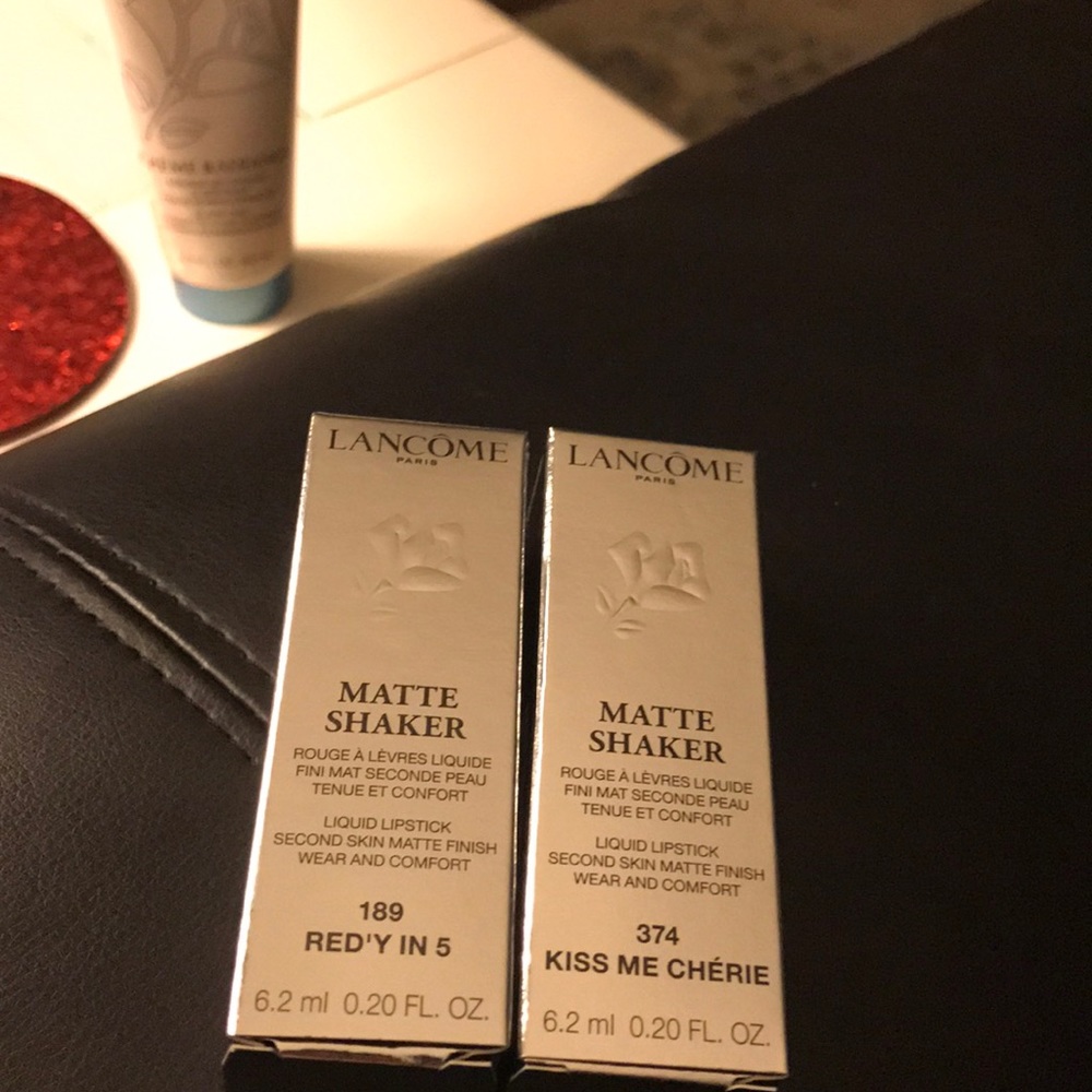Lancôme juicy shaker kiss me cherie ready in 5